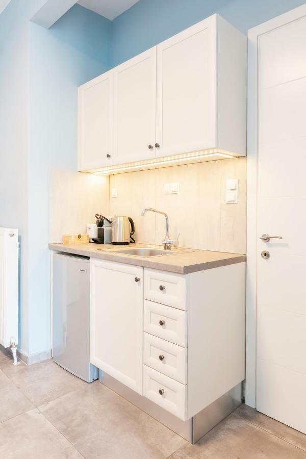 Modern White Tower Apartment Thessaloníki Exteriör bild